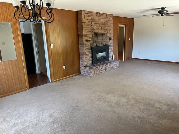 3rd image of 1709 Lake Park Dr SW