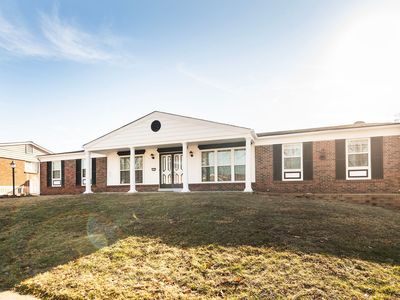 4762 Barroyal Dr, Saint Louis, MO, 63128