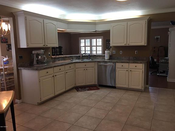 4th image of 460 Oakland Park Blvd