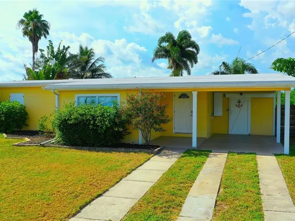 119 Palmetto Cir, Port Charlotte, FL 33952