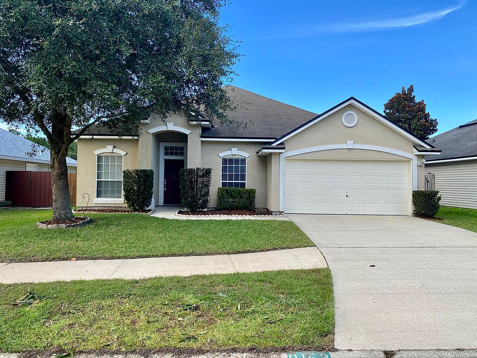 1st image of 9153 Prosperity Lake Dr