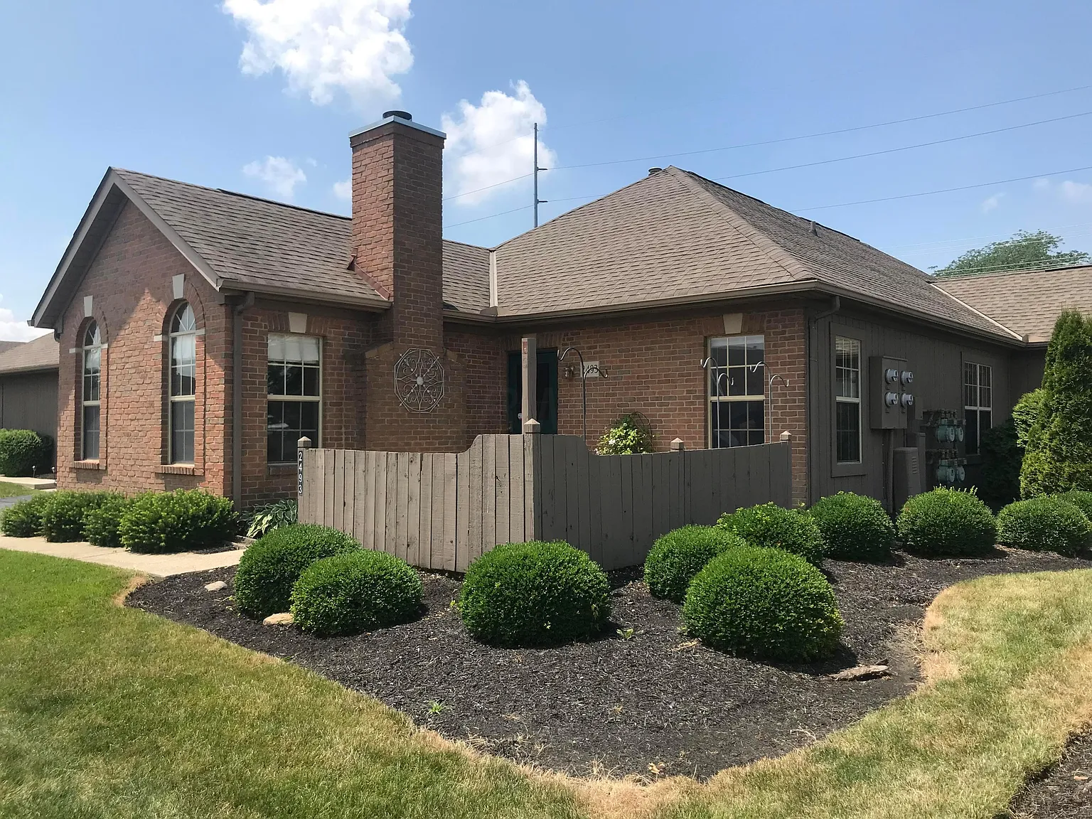 2493 Hooverside Ln photo 1