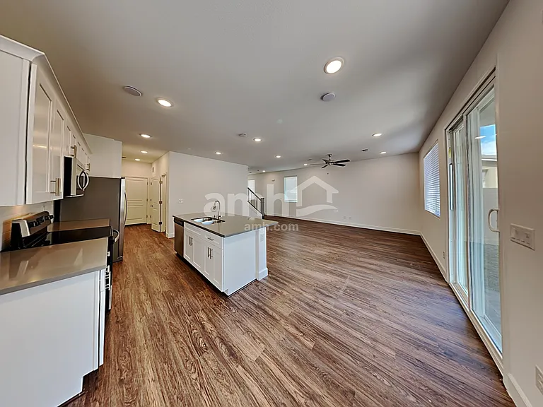 9142 Crocker Point Ct — Photo 5
