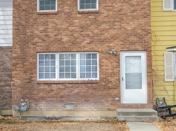 888 N Gilbert St #13, Powell, WY 82435