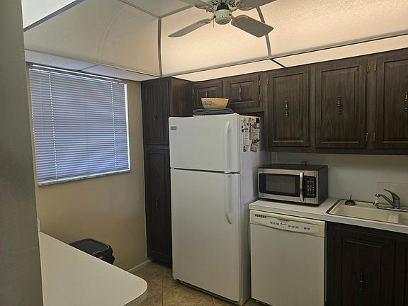 3rd image of 132 Lake Dora Drive