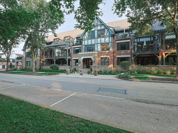 3942 Miami Rd Unit 203, Cincinnati, OH 45227