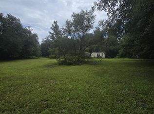 55 Ace High Ln, Crawfordville, FL 32327