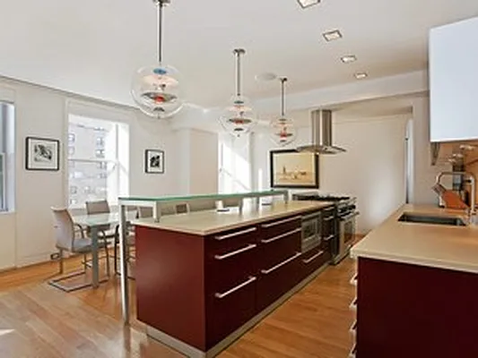 Sold by Corcoran | media 6