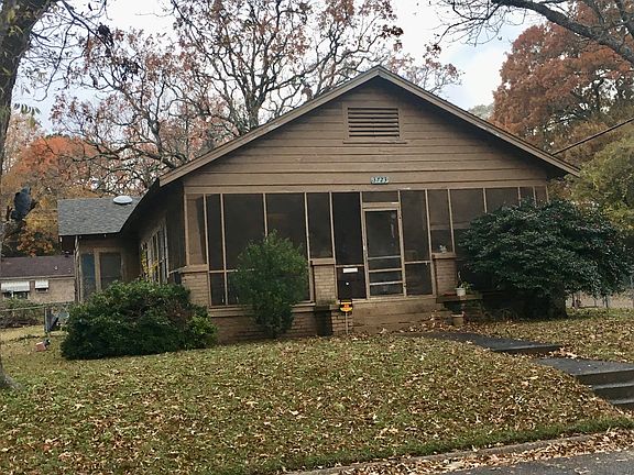 2nd image of 3723 Wood St