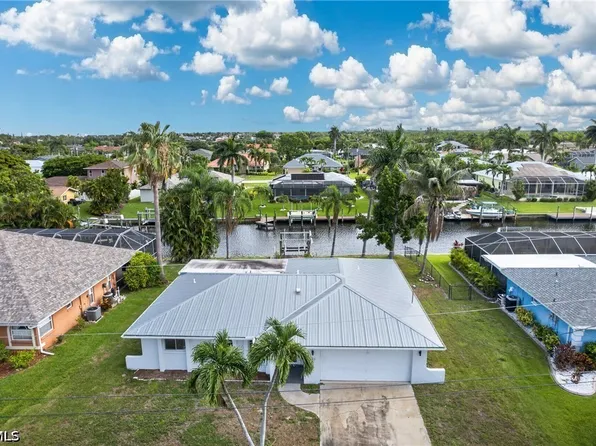 2031 SE 25th Ln, Cape Coral, FL 33904