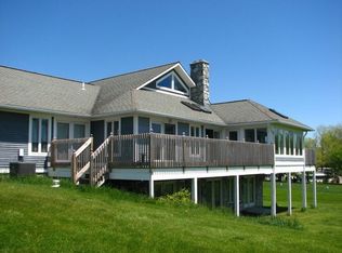 475 Blue Rock Rd, Alburgh, VT 05440