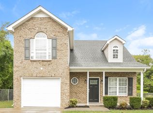 636 Zellwood Dr, La Vergne, TN 37086