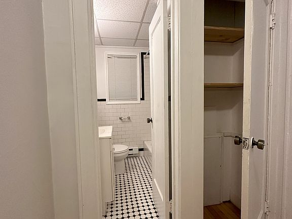 5th image of 190 S Allen St #11021588