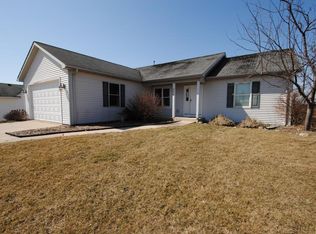 314 Linden Ln, Delavan, WI 53115