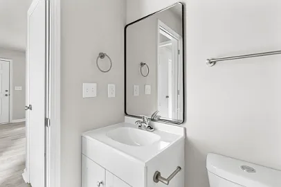 2 bed, 1.5 bath, 900 sqft, $1,175 — Photo 2