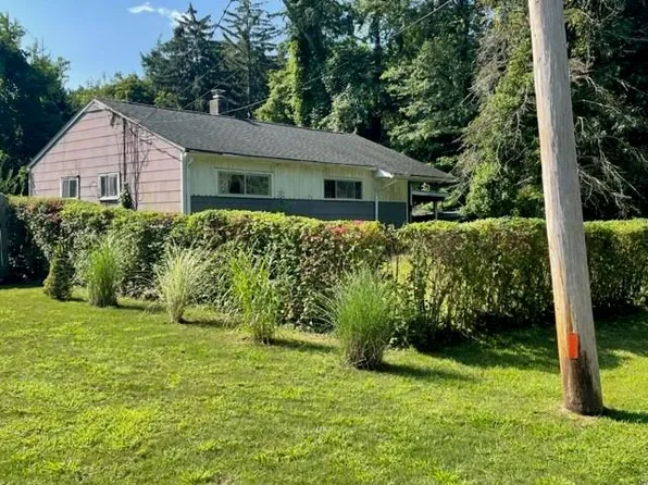 22 Montrose Point Road, Montrose, NY 10548