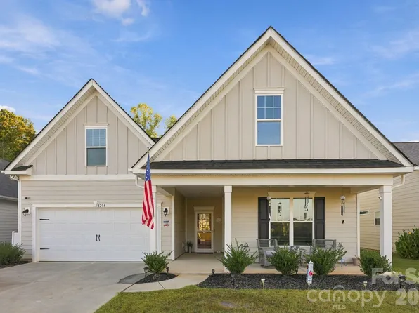 8204 McCormick St, Terrell, NC 28682