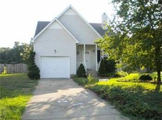 1305 Springwood Ct, La Vergne, TN 37086