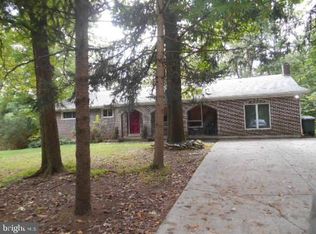 785 Ridge Rd, Lewisberry, PA 17339