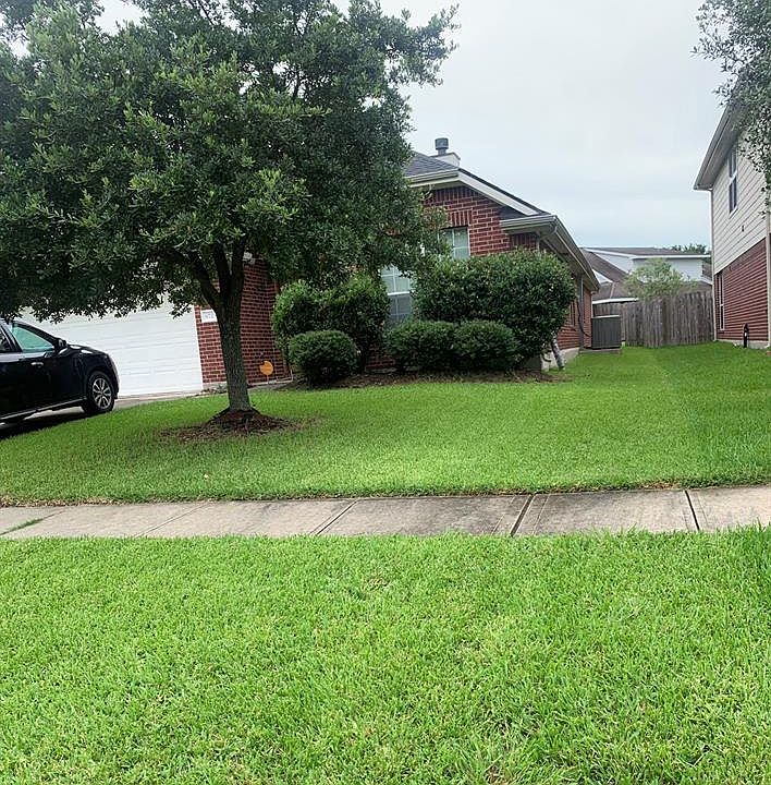 1st image of 6723 Mahan Wood Dr