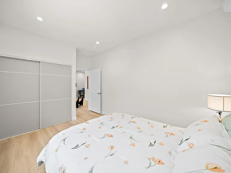 1316 S Raleo Ave — Photo 25
