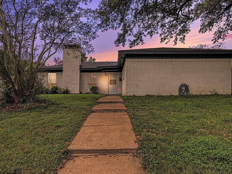 1st image of 1514 Paris Dr