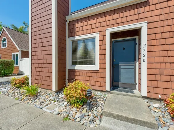 2720 Lakeview Drive, Santa Rosa, CA 95405