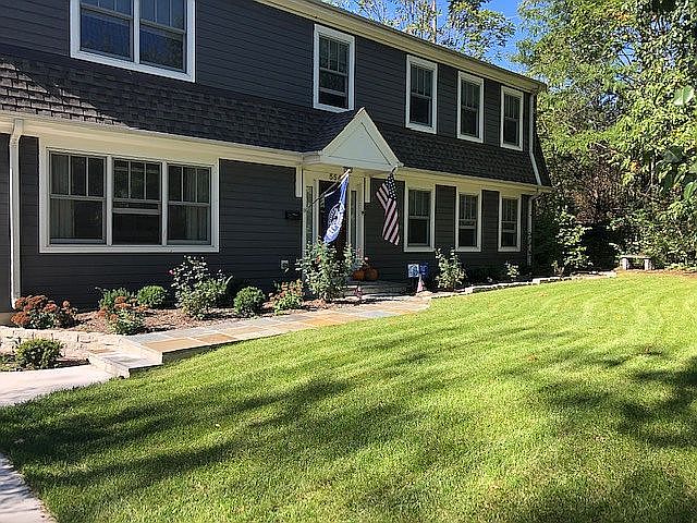 2nd image of 554 Whittier Ave