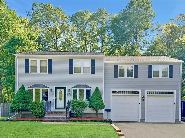 258 Pine St, Holbrook, MA 02343