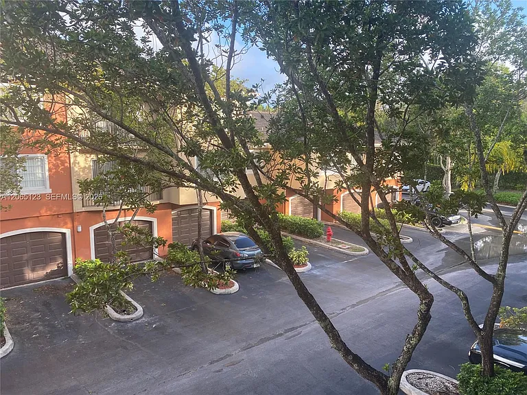 4171 N Haverhill Rd #1013 — Photo 35