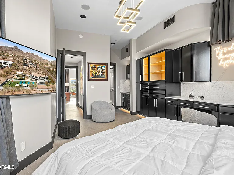 3282 E Palo Verde Dr — Photo 60