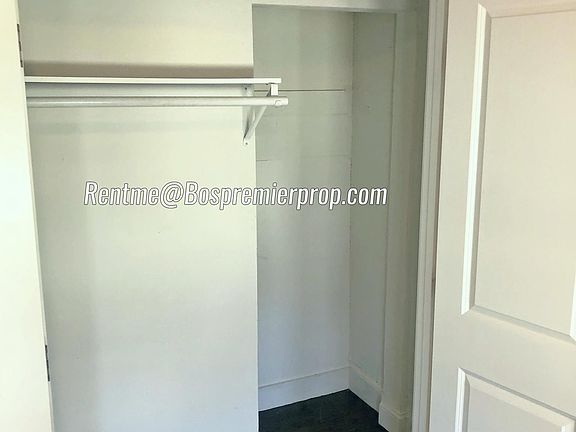 4th image of 66 Safford St #Vii