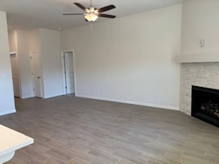 18216 Austin Ct — Photo 7