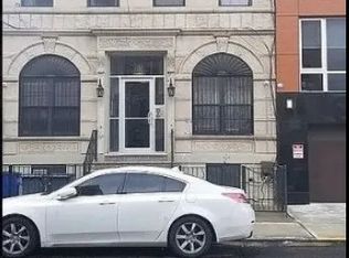 5 Hart St, Brooklyn, NY 11206