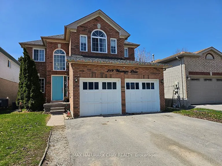 219 Wessenger Dr — Photo 2