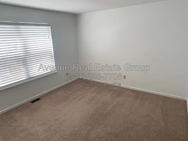 3321 Saint Vincent Ave — Photo 13