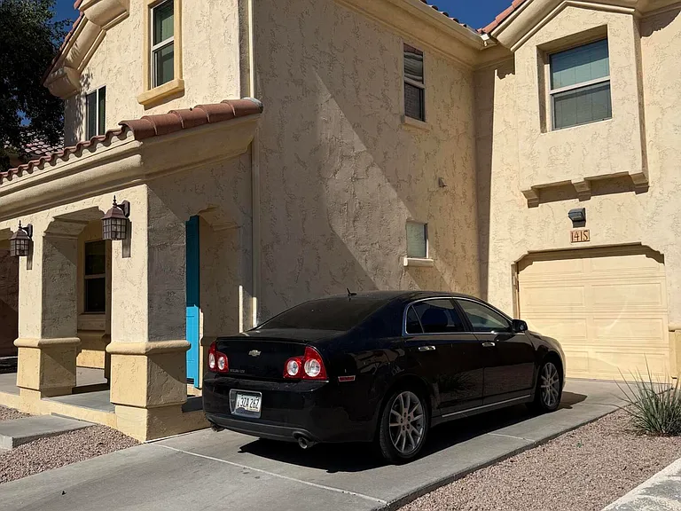 1415 S Terrace Rd — Photo 2