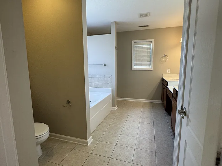 186 Whitman Aly — Photo 23