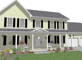 10 Tamarack Ln, Guilford, CT 06437