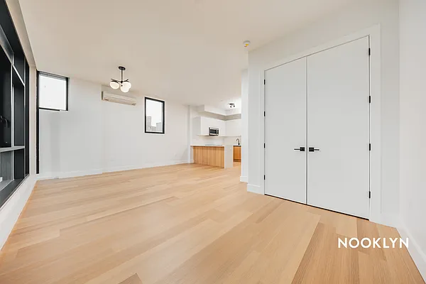 Rented by Nooklyn NYC LLC | media 9