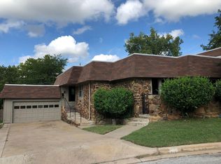 3907 E 60th Pl, Tulsa, OK 74135