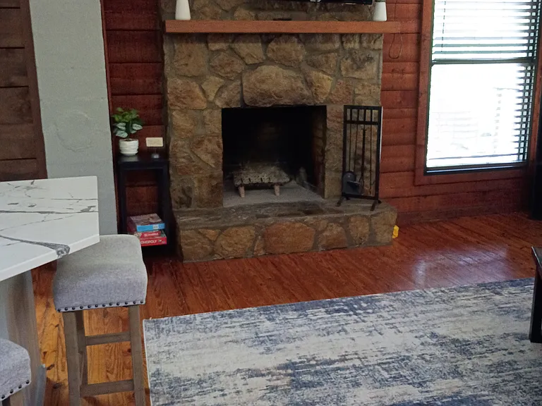 4960 Laurel Lodge Rd #101 — Photo 32