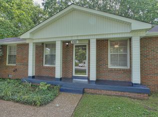 1307 Minerva Dr, Murfreesboro, TN 37130