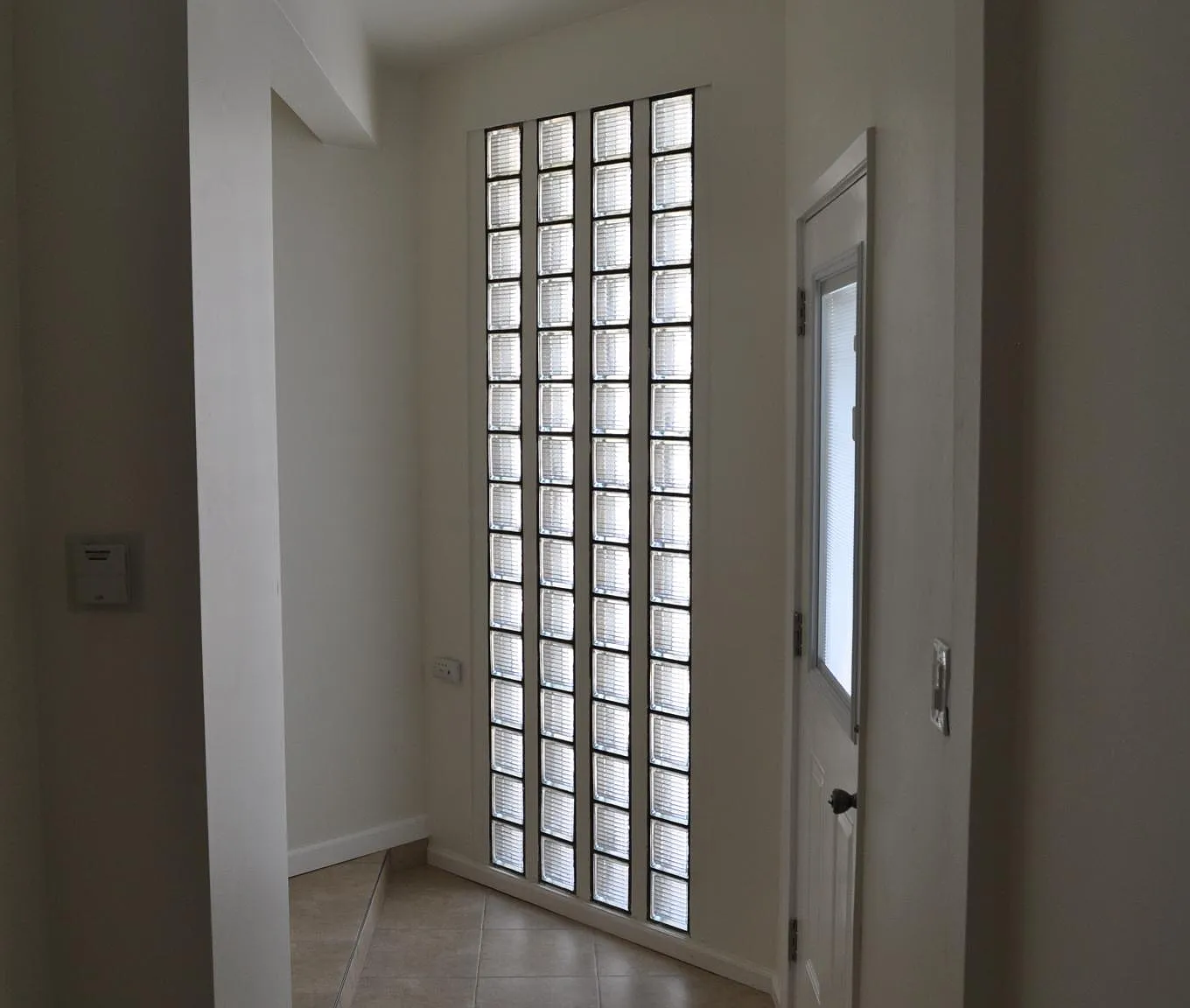 1 bed, 550 sqft, $2,150 — Photo 3