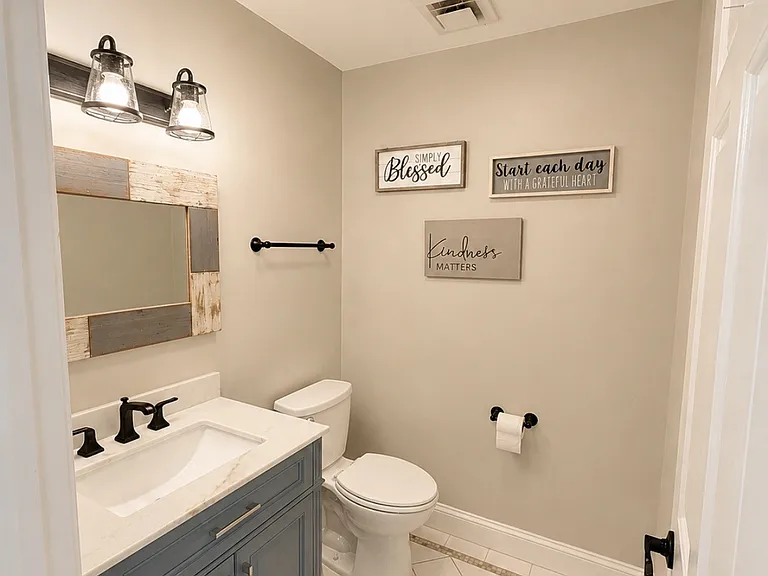 1360 Sycamore Rd — Photo 4
