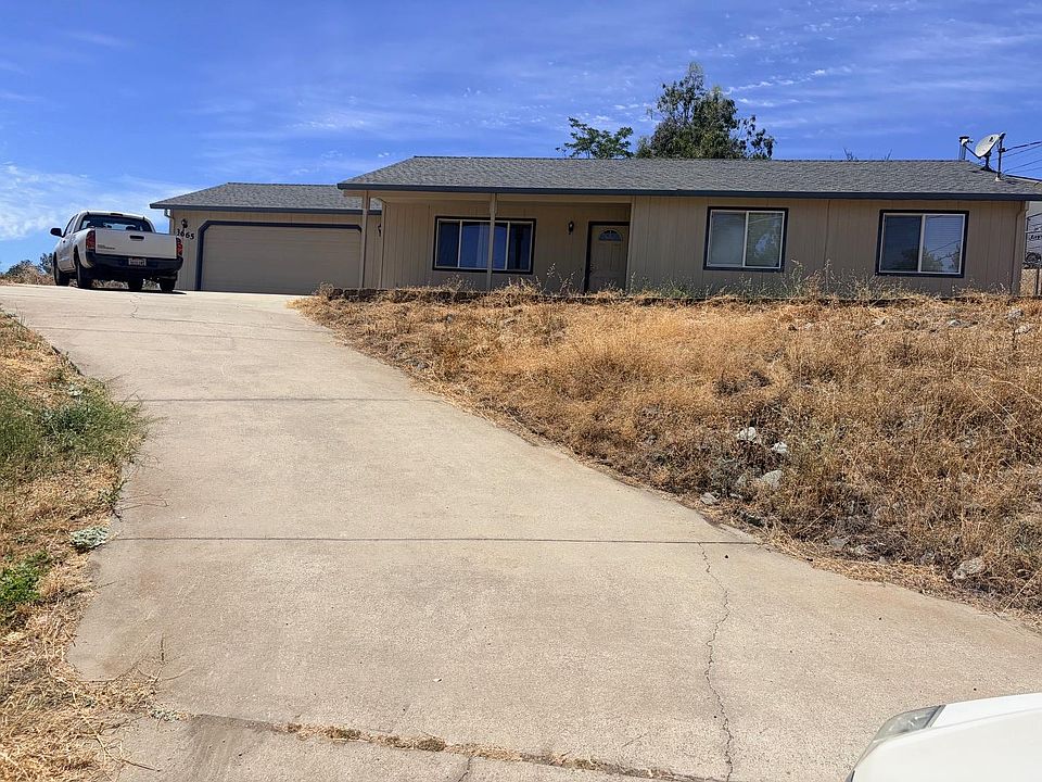1st image of 3665 Huckleberry Ln