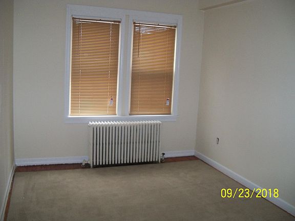 Front Bedroom
