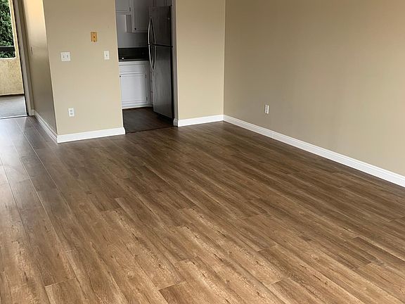 3rd image of 635 E Cypress Ave #B