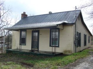 207 Birch St, Glade Spring, VA 24340