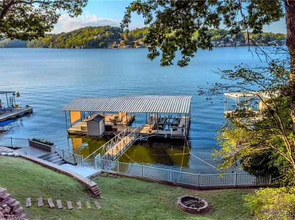 6548 Robyn Point, Osage Beach, MO 65065